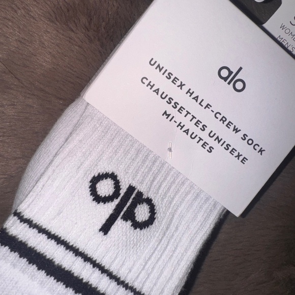 Alo yoga half crew socks - Picture 1 of 2